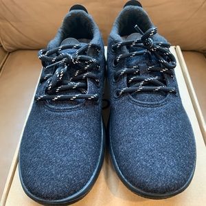Allbirds wool runner mizzle size 9 sneakers.
